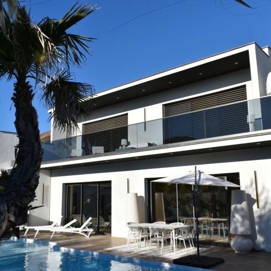  CABINET IMMOBILIER SOPHIE GUILLAMAT : Maison / Villa | LE GRAU-D'AGDE (34300) | 190 m2 | 1 248 000 € 