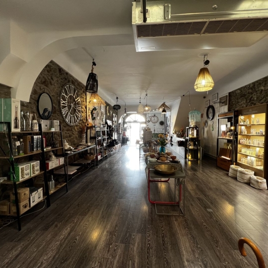  CABINET IMMOBILIER SOPHIE GUILLAMAT : Office | MARSEILLAN (34340) | 100 m2 | 29 000 € 