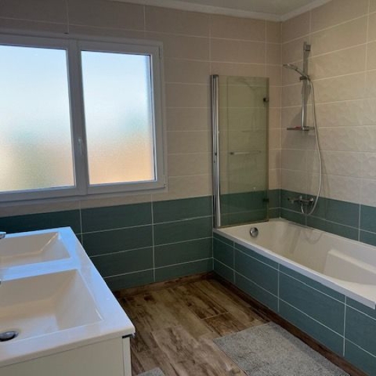  CABINET IMMOBILIER SOPHIE GUILLAMAT : Maison / Villa | POMEROLS (34810) | 130 m2 | 447 200 € 