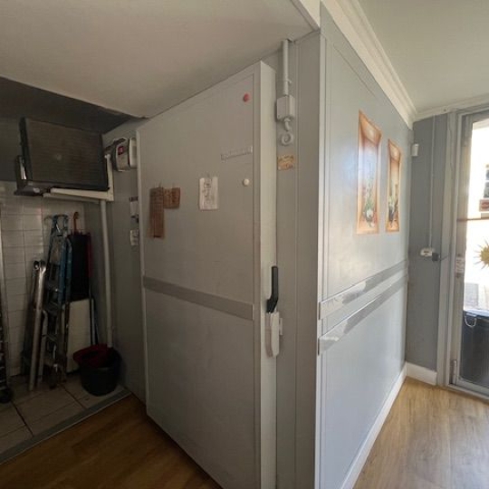  CABINET IMMOBILIER SOPHIE GUILLAMAT : Commercial | MARSEILLAN (34340) | 51 m2 | 157 000 € 