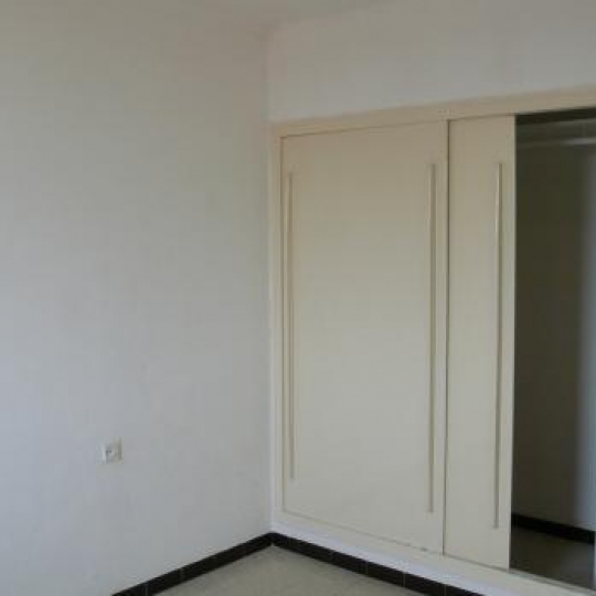  CABINET IMMOBILIER SOPHIE GUILLAMAT : Appartement | NIMES (30000) | 60 m2 | 70 000 € 