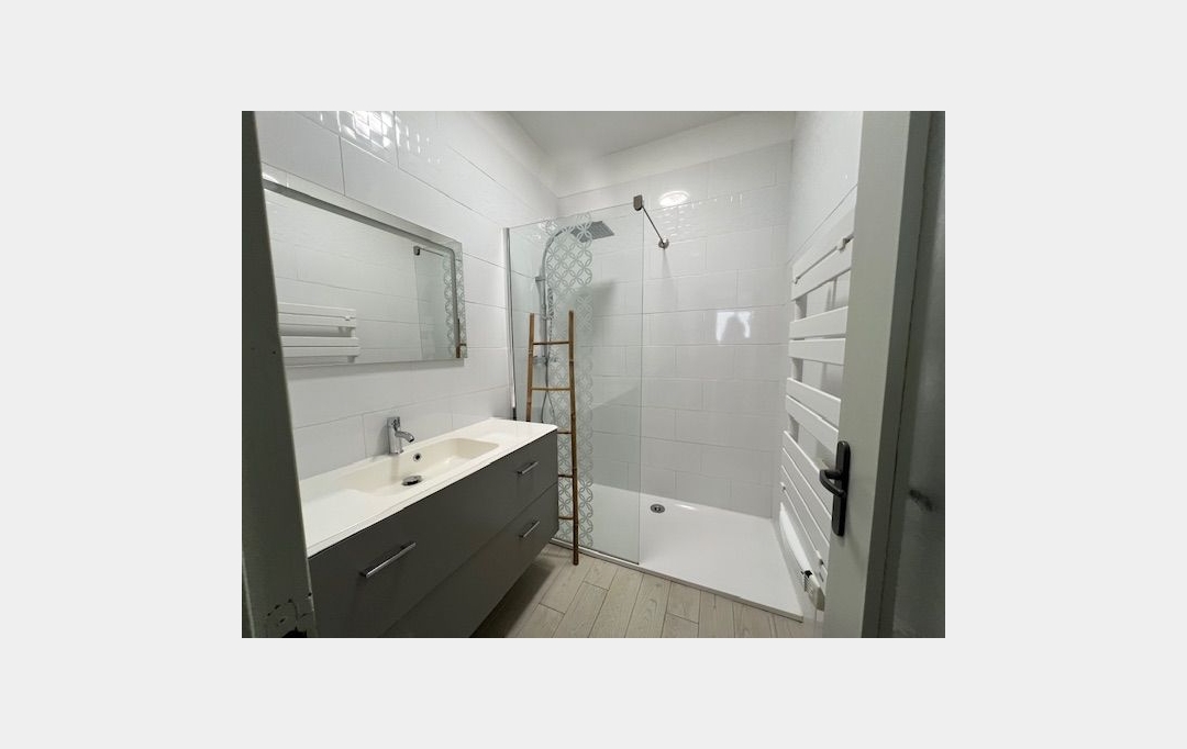 CABINET IMMOBILIER SOPHIE GUILLAMAT : Appartement | PINET (34850) | 52 m2 | 600 € 