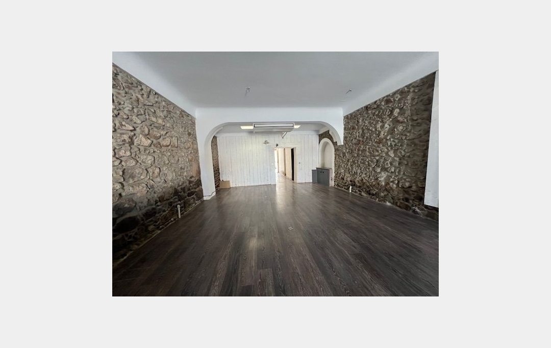 CABINET IMMOBILIER SOPHIE GUILLAMAT : Local / Bureau | MARSEILLAN (34340) | 100 m2 | 2 127 € 