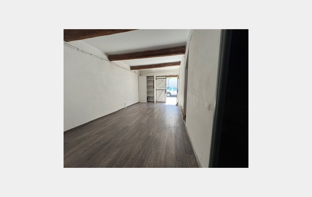 CABINET IMMOBILIER SOPHIE GUILLAMAT : Local / Bureau | MARSEILLAN (34340) | 100 m2 | 2 127 € 