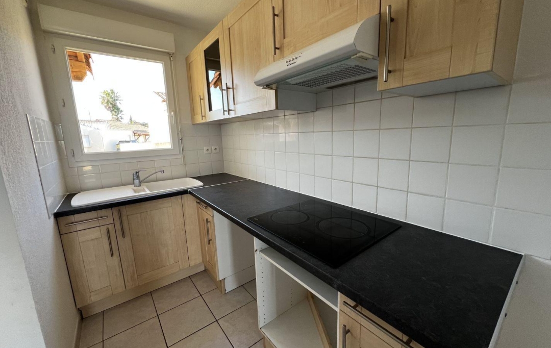 CABINET IMMOBILIER SOPHIE GUILLAMAT : House | POMEROLS (34810) | 67 m2 | 220 000 € 