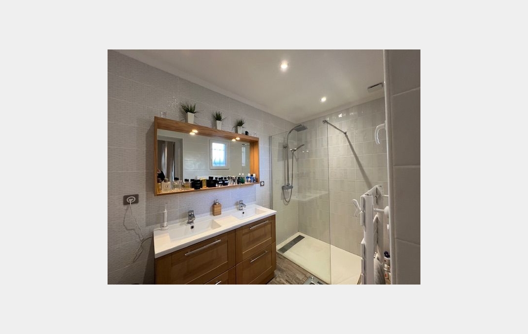 CABINET IMMOBILIER SOPHIE GUILLAMAT : Maison / Villa | POMEROLS (34810) | 130 m2 | 447 200 € 