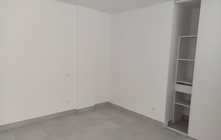 CABINET IMMOBILIER SOPHIE GUILLAMAT : Apartment | MARSEILLAN (34340) | 76 m2 | 725 € 