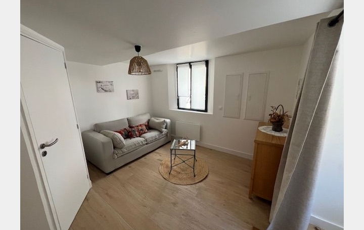 Maison de village   MARSEILLAN  48 m2 747 € 
